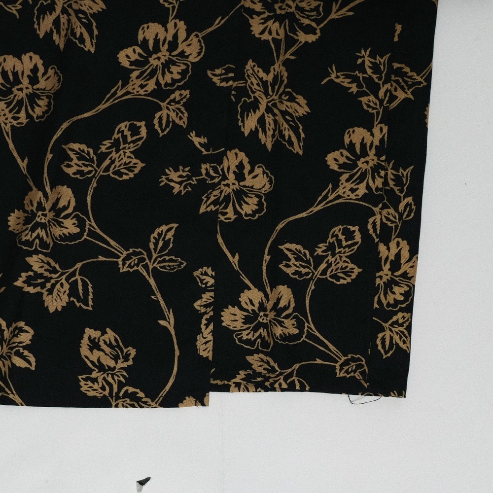 Lauren Ralph Lauren 4P Black & Beige Floral Silk Linen Midi Wrap Skirt NWT - Picture 7 of 9
